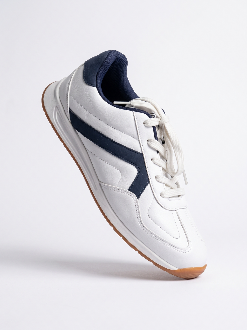 Men's Tracker Sneakers - Keeper