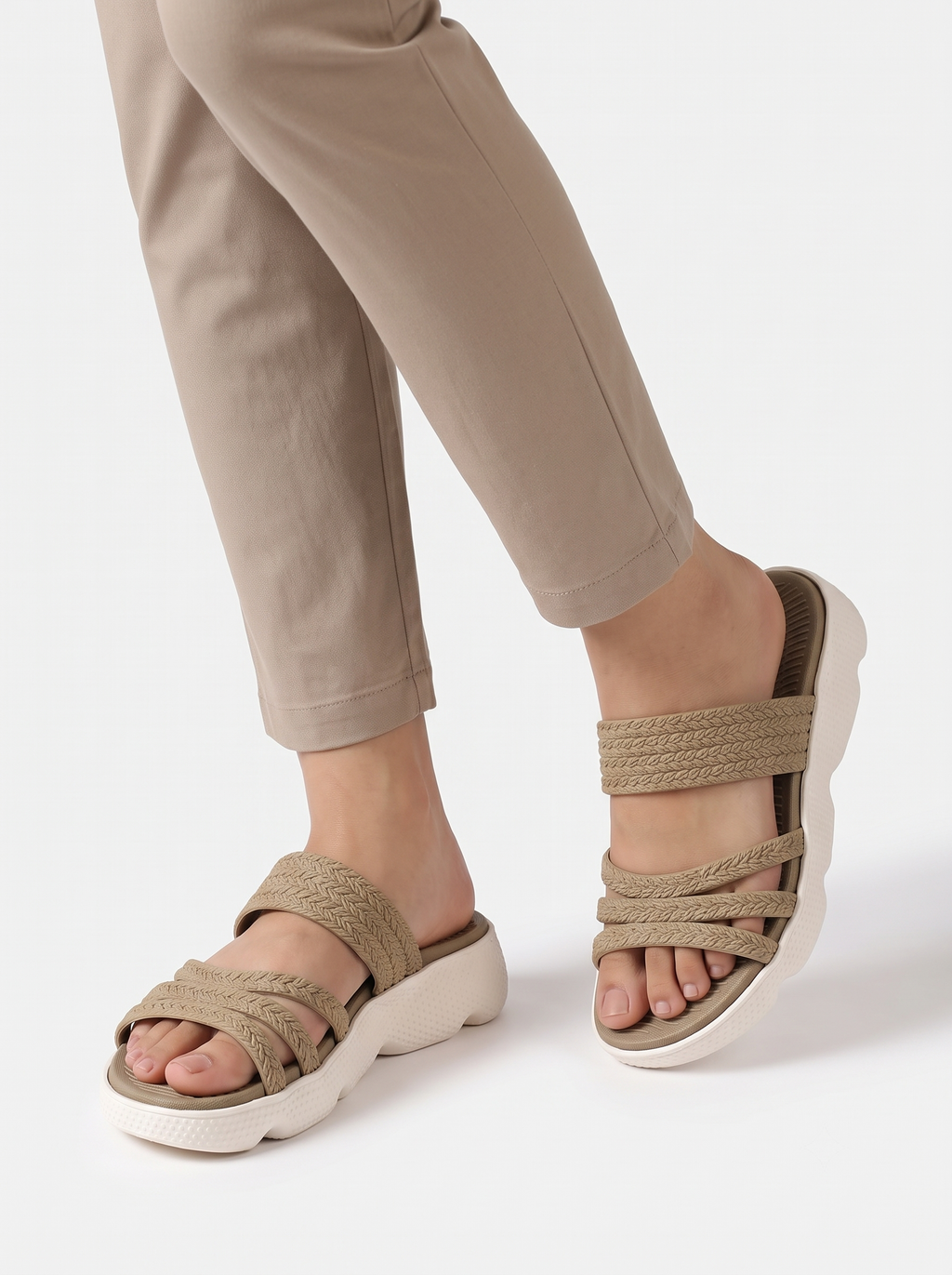 Women's ALZADO Cup Model - Candii