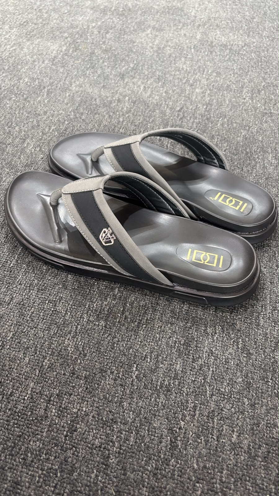 Men's IDDI V Model - 19009