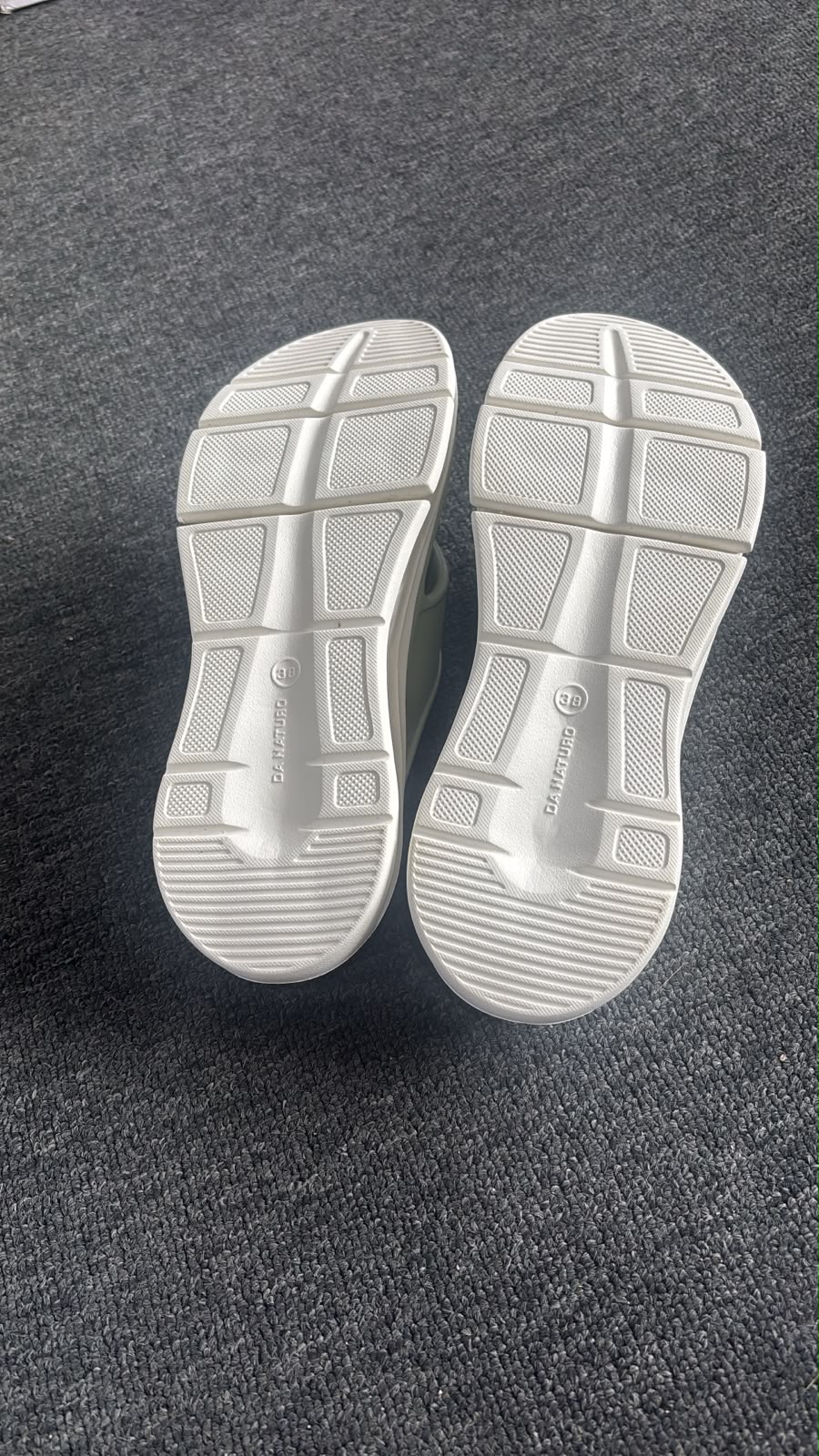 Women's Da Naturo V Model - 4001